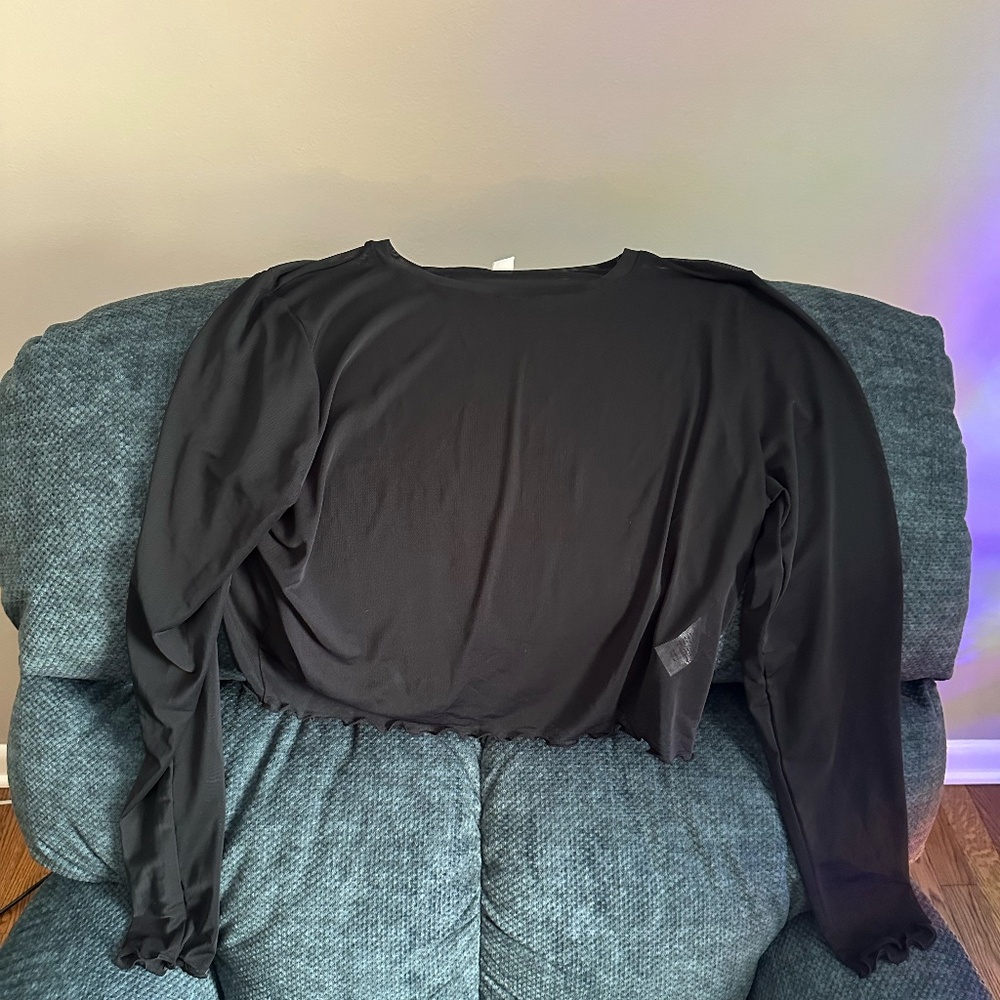 BP long sleeve lettuce hem top